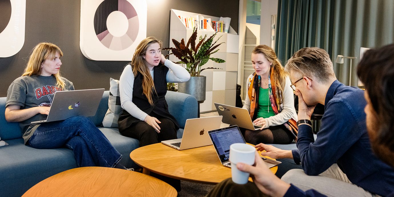 Omni.  Bild tagen i Stockholm April 2024