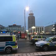 Medborgarplatsen på Södermalm i Stockholm spärrades av tidigt i morse.