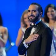 Nayib Bukele vid tävlingen Miss Universum.